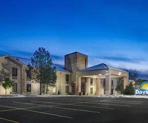 Photo 2 - Days Inn & Suites by Wyndham Cuba