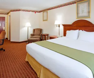 Photo 3 - Holiday Inn Express Hillsville, an IHG Hotel