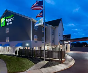 Photo 2 - Holiday Inn Express & Suites Columbus Airport East by IHG