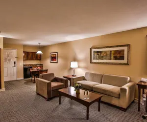 Photo 5 - Tuscany Suites & Casino