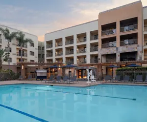 Photo 2 - Courtyard by Marriott San Diego Central