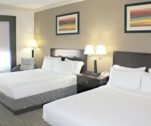 Photo 5 - Holiday Inn Express & Suites Plainview, an IHG Hotel