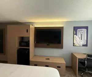 Photo 5 - Super 8 by Wyndham Mankato