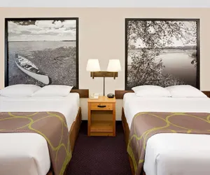 Photo 5 - Super 8 by Wyndham St. James