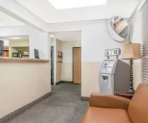 Photo 2 - Super 8 by Wyndham Montgomery Maybrook