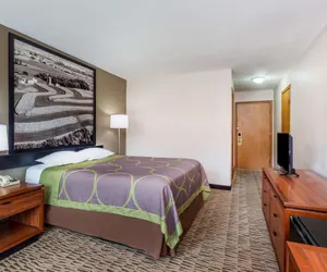 Photo 4 - Super 8 by Wyndham Platteville