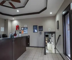 Photo 5 - Super 8 by Wyndham Miles City