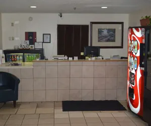 Photo 5 - American Elite Inn