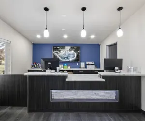 Photo 3 - SureStay Hotel by Best Western Twin Falls