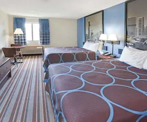 Photo 4 - Super 8 by Wyndham Monee