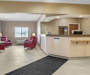 Photo 3 - Best Western Lakewinds