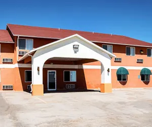 Photo 2 - Rodeway Inn & Suites