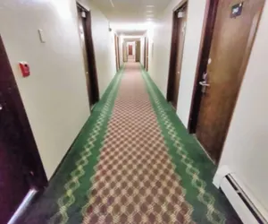 Photo 3 - Love Hotels Staples by OYO at HWY 10 MN