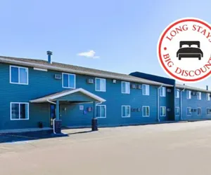 Photo 2 - Love Hotels Staples by OYO at HWY 10 MN