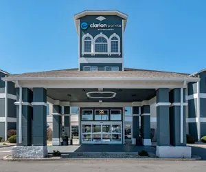 Photo 2 - Clarion Pointe Indianapolis Airport