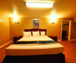 Photo 3 - Sandals Inn