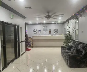 Photo 3 - Texas Inn La Feria