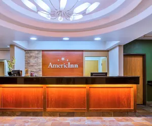 Photo 3 - AmericInn by Wyndham Des Moines Airport