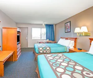 Photo 3 - Super 8 by Wyndham Upland Ontario CA