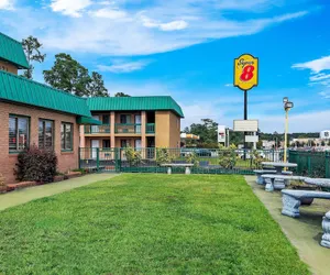 Photo 2 - Super 8 by Wyndham Columbia SC / Ft. Jackson