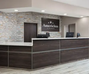 Photo 3 - AmericInn by Wyndham Eagle River Downtown