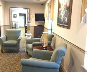 Photo 2 - Americas Best Value Inn & Suites Maumelle North Little Rock