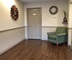 Photo 3 - Americas Best Value Inn & Suites Maumelle North Little Rock