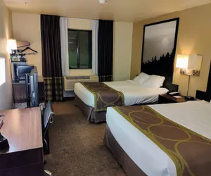 Photo 3 - Super 8 by Wyndham Lebanon