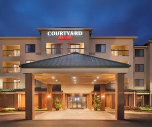 Photo 2 - Courtyard by Marriott Dayton Beavercreek