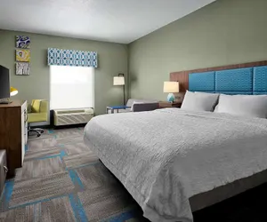 Photo 5 - Hampton Inn Covington