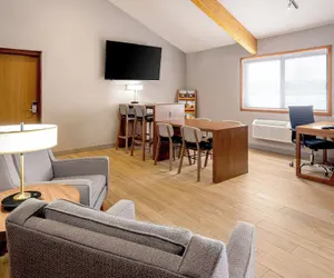 Photo 5 - AmericInn by Wyndham Valley City - Conference Center