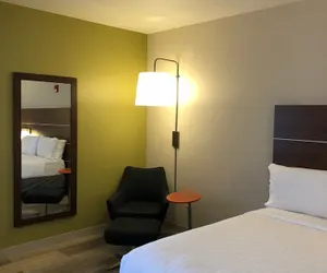 Photo 3 - Holiday Inn Express Hotel & Suites Dallas Lewisville, an IHG Hotel