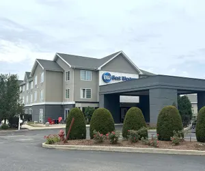 Photo 2 - Best Western Erie Inn & Suites