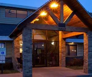 Photo 2 - AmericInn by Wyndham Bismarck