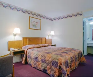 Photo 4 - Americas Best Value Inn Loudon Lenoir City