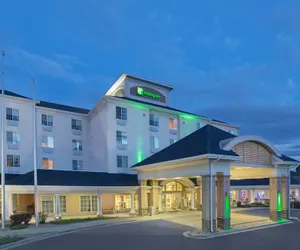 Photo 2 - Holiday Inn Colorado Springs Airport, an IHG Hotel