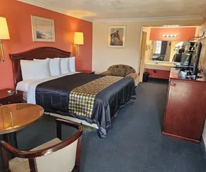 Photo 4 - Aerospace Inn