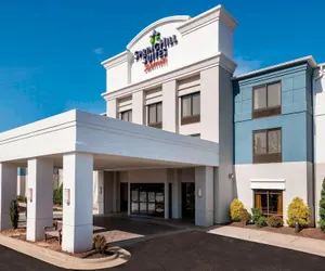 Photo 2 - SpringHill Suites by Marriott Asheville
