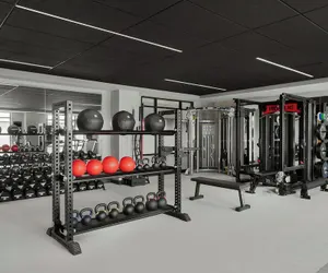 Photo 2 - Courtyard by Marriott Louisville Airport