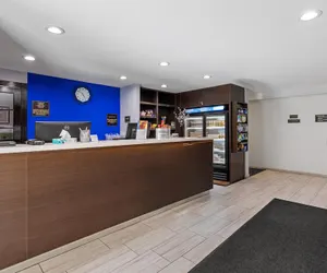 Photo 5 - SureStay Plus Hotel by Best Western Mammoth Lakes
