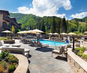 Photo 2 - Manor Vail Lodge