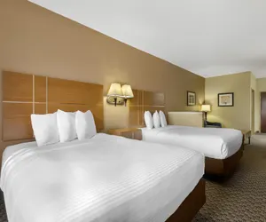 Photo 5 - Best Western Plus Shamrock Inn & Suites