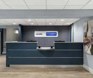 Photo 3 - City Express by Marriott Charlotte South End