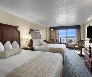 Photo 2 - Holiday Pavilion Resort on the Boardwalk