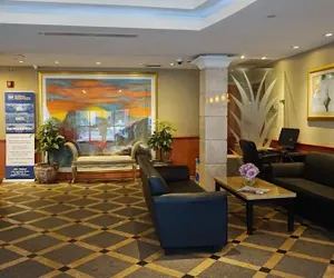 Photo 3 - Best Western Queens Court Hotel