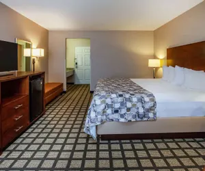 Photo 5 - Baymont by Wyndham Mackinaw City