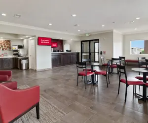 Photo 3 - Red Roof Inn Plus+ Galveston - Beachfront