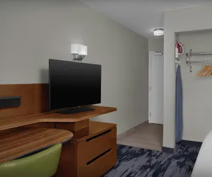 Photo 3 - Fairfield Inn & Suites by Marriott - Emporia