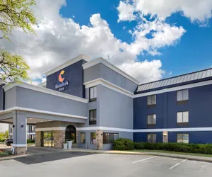 Photo 2 - Comfort Inn Bourbonnais near I-57