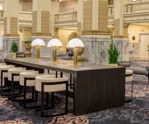 Photo 5 - Embassy Suites by Hilton Portland Downtown